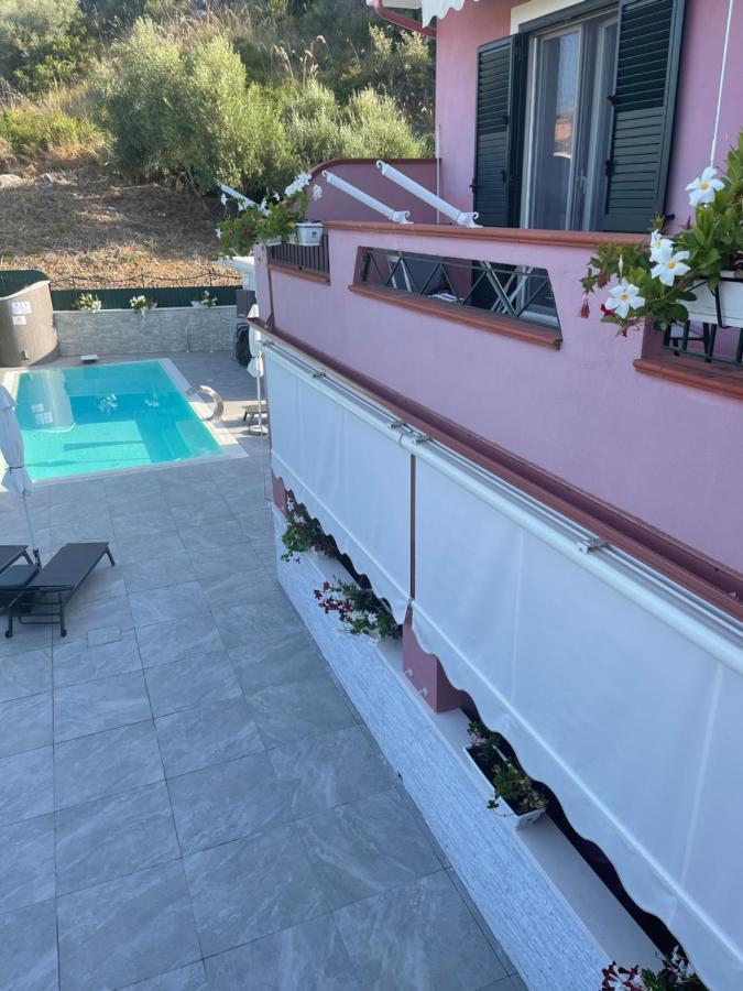B&B Villa Fabrizia Diamante Bagian luar foto